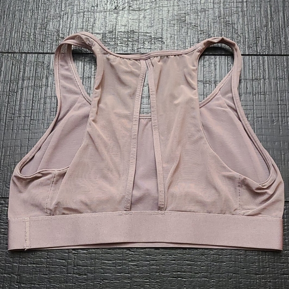 Victoria's Secret Sports Bra - Picture 2 of 3